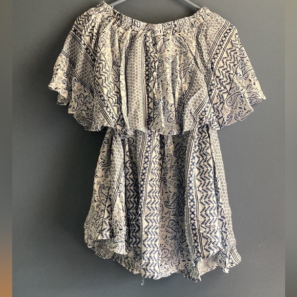 NWT Olivaceous Tunic Top Off the Shoulder - Picture 2 of 5